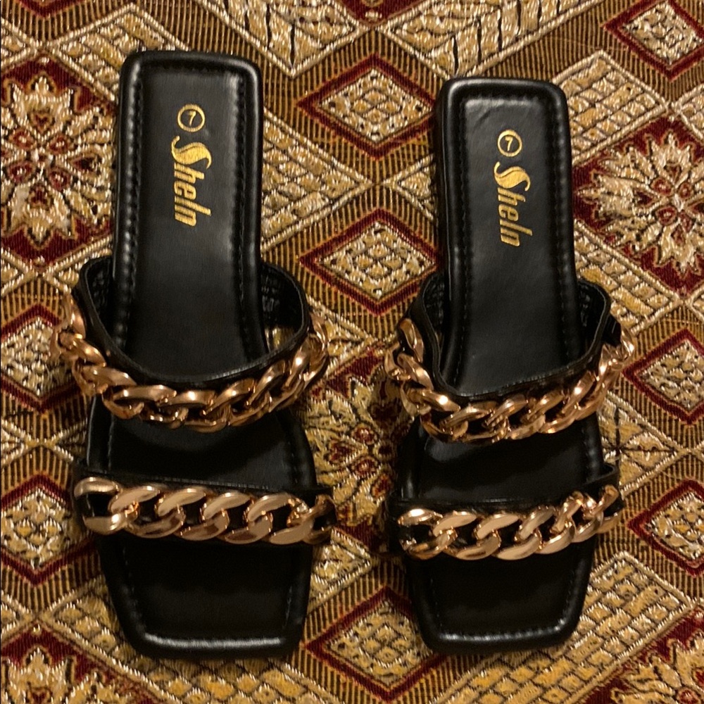 NWOT SHEIN Black and Gold Chain Slide Sandals - Picture 5 of 5